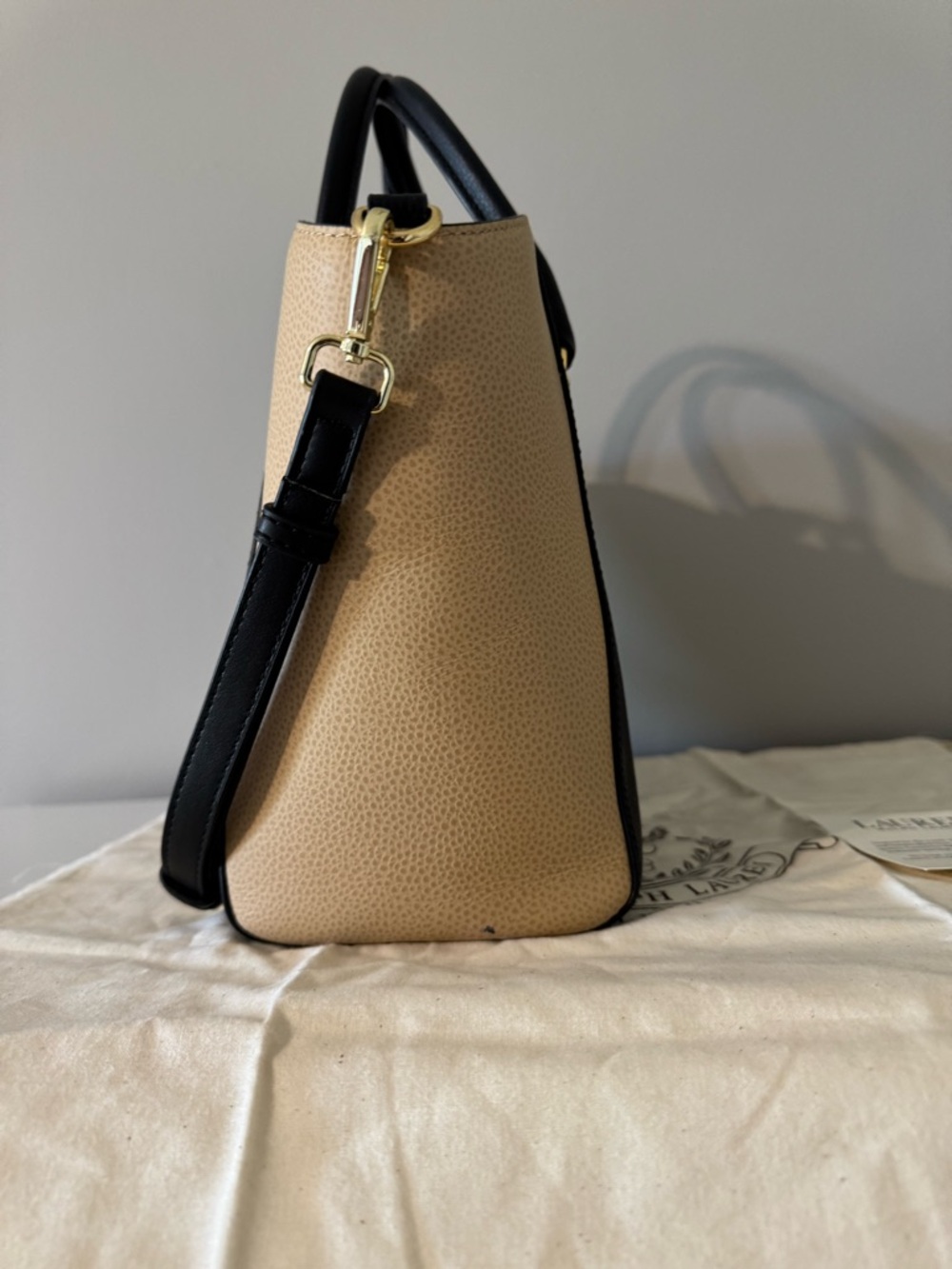 Lauren, Ralph Lauren, black /camel tote bag with gold logo with original tag - Picture 4 of 8